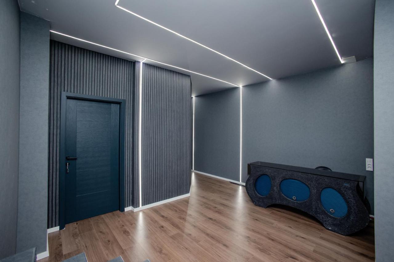 Griffon Bar Food Apartments Струга Екстер'єр фото